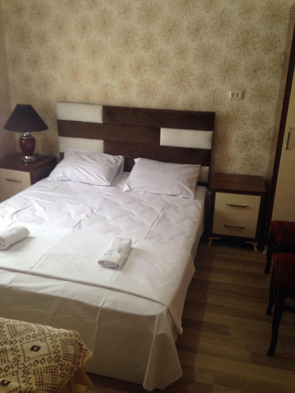 Nana'S House Hotell Batumi Exteriör bild